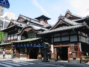 道後温泉本館.jpg